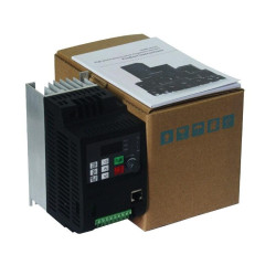 SOLAR WATER PUMP INVERTER 1-PHASE 2.2kW 3HP 10A OUTPUT 220VAC VFD